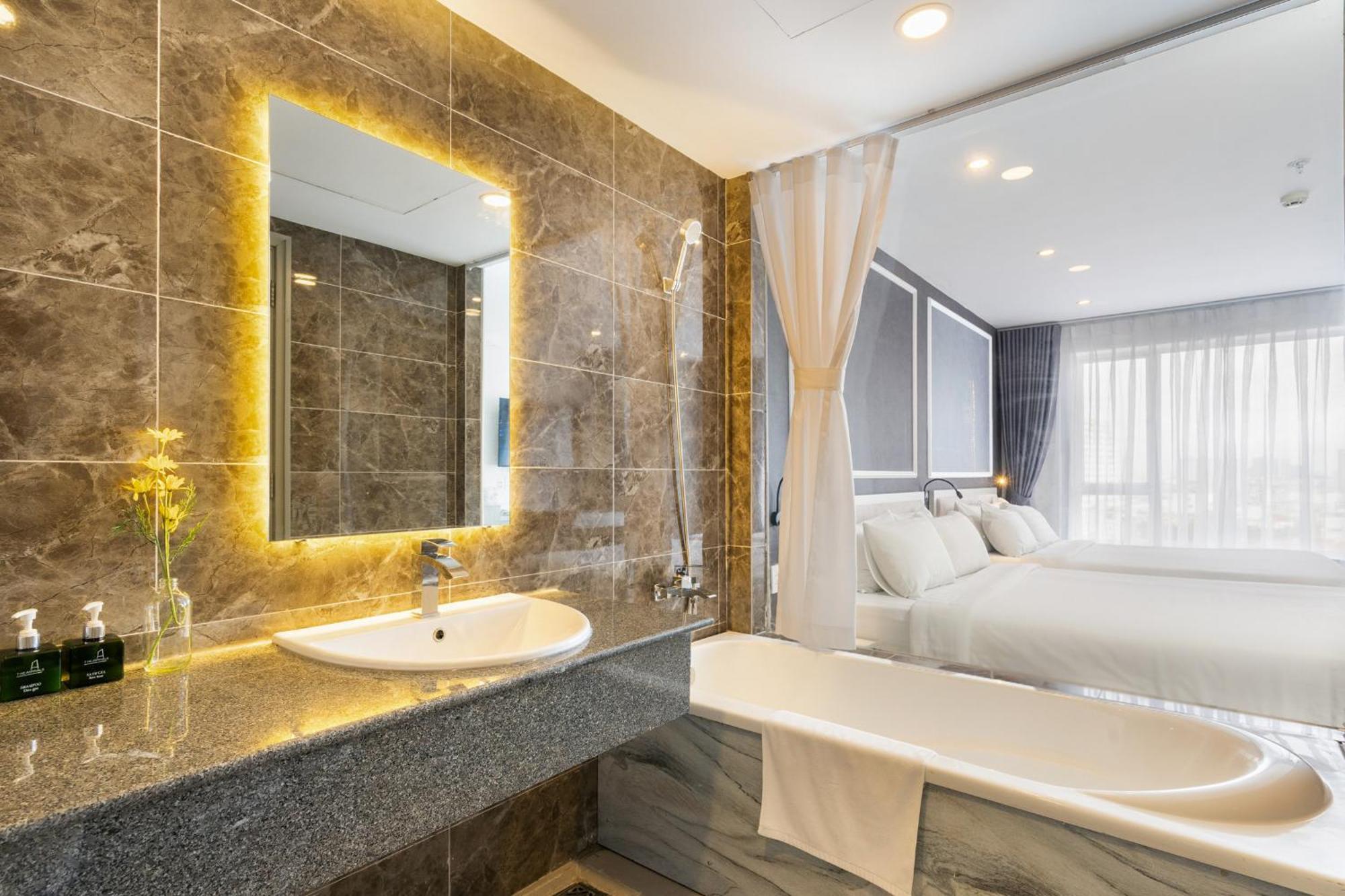 Huazhu Hotel Ho Şi Min Oda fotoğraf